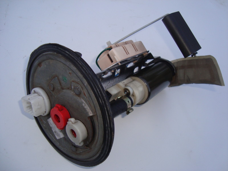 Fuel pump sender unit (5 pin connector)