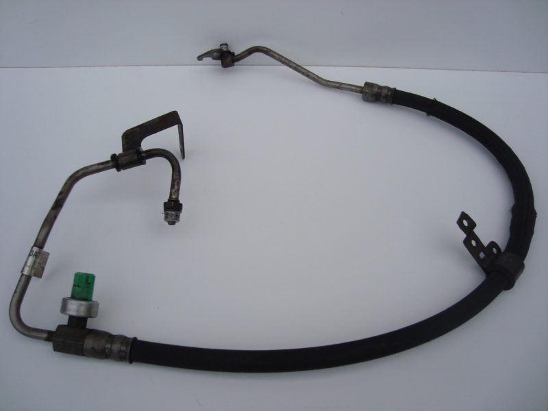 Mondeo power steering fluid pipe (Duratec)